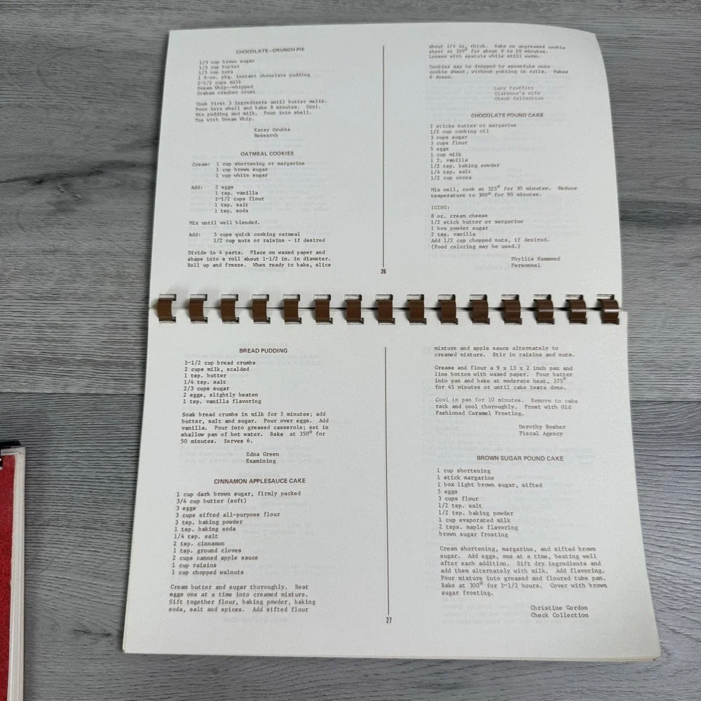 The Well-Fed Recipe Book And 2nd Well-FED Cookbook Spiral Set Red Tan Richmond
